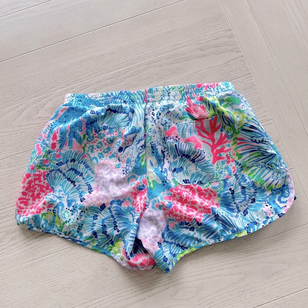 Lilly Pulitzer Athletic Shorts in Pink and Blue with Tropical Print - Picture 7 of 11